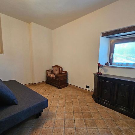 La Rosa Dei Venti - Country House Fossato di Vico Екстер'єр фото