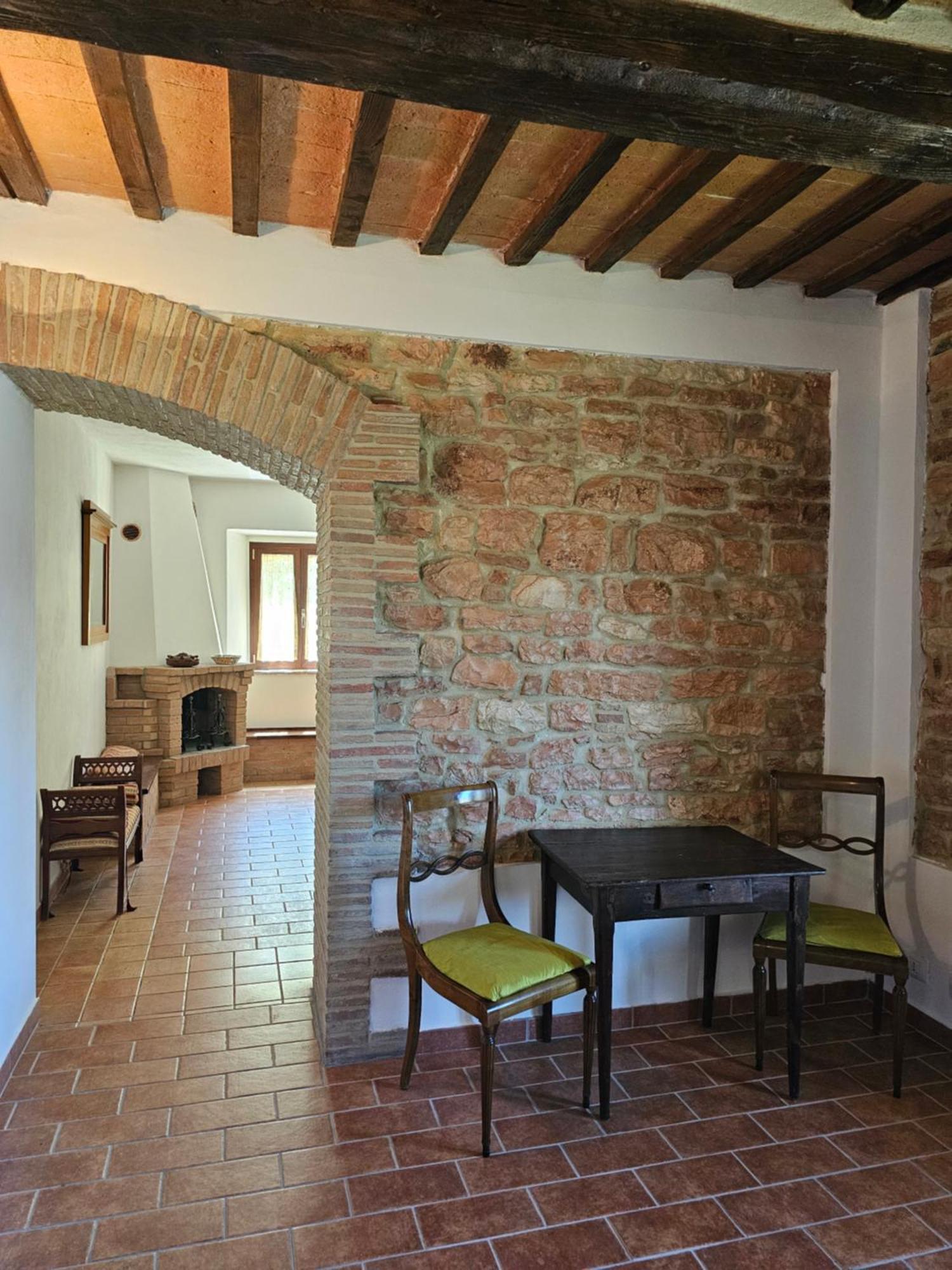 La Rosa Dei Venti - Country House Fossato di Vico Екстер'єр фото