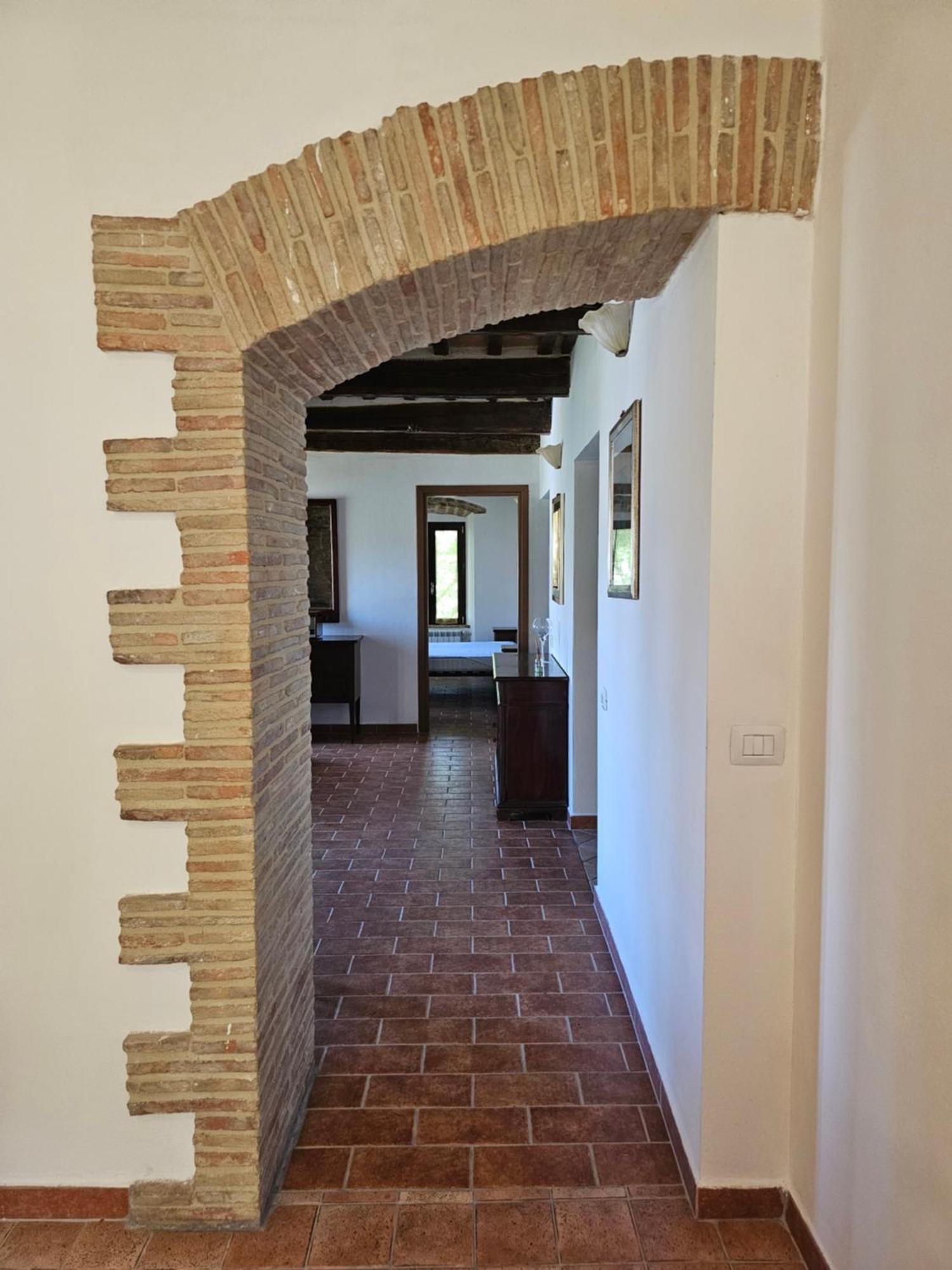 La Rosa Dei Venti - Country House Fossato di Vico Екстер'єр фото